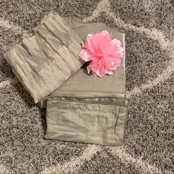 🌸 LNT Home Valance, Bed Skirt and Pillow Sham - Picture 1 of 16
